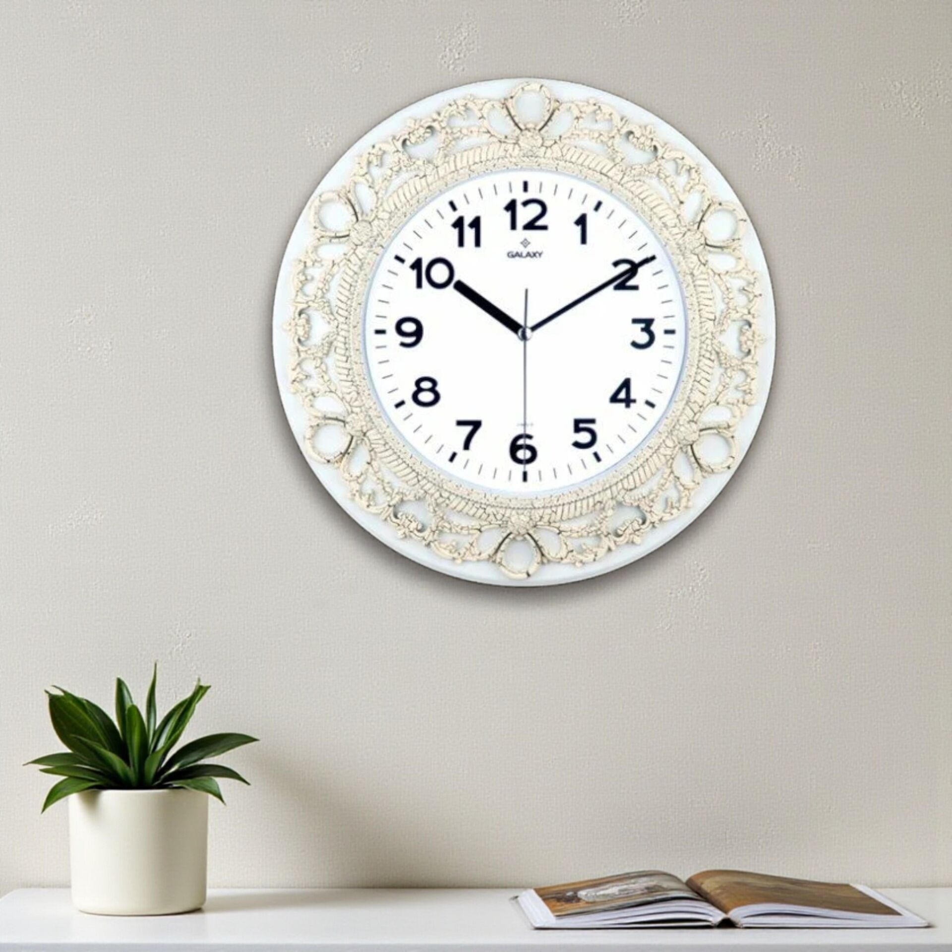 Aypaş AYP 86-B Galaxy Beyaz Yuvarlak Kabartmalı Duvar Saati