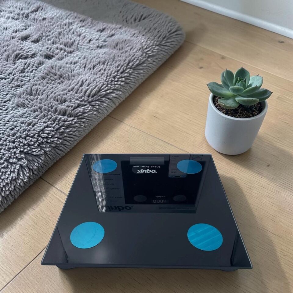 SNB 4466 Baskül Bluetooth Akıllı 28 Cm Siyah