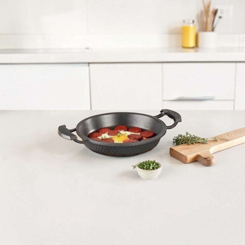 Kahramanlar 3502 Motto Sahan Döküm 22 Cm